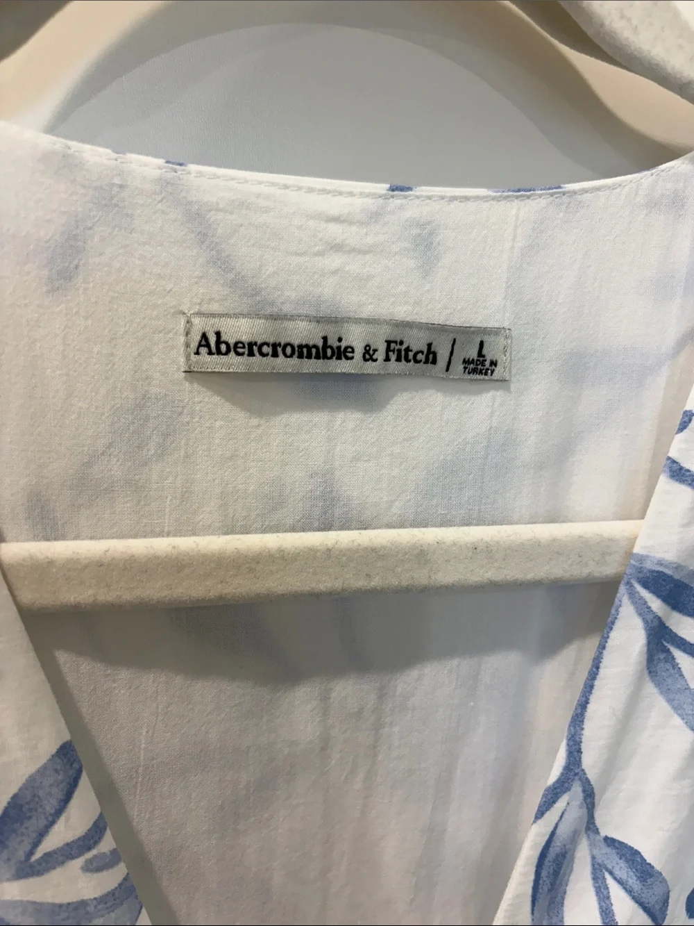 Abercrombie & Fitch White Maxi Dress with Light Blue Leaf Print and Front Twist